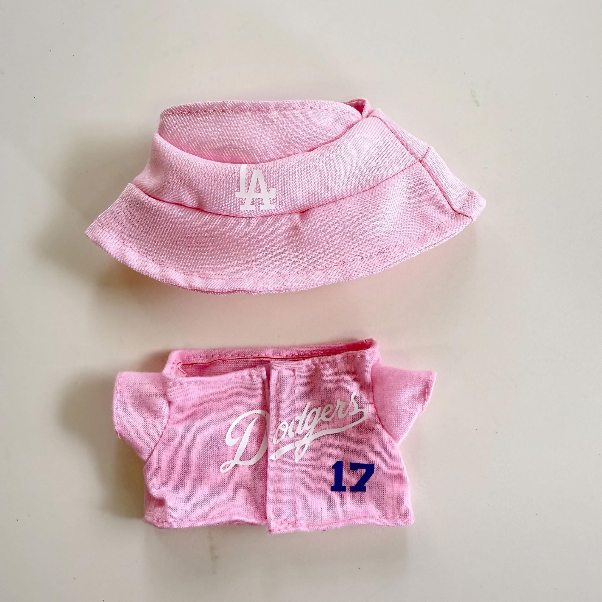 Labubu Doll Clothes LA Baseball Jersey Set with Bucket Hat Dodgers Style Sporty Labubu Outfit Doll Not Included
